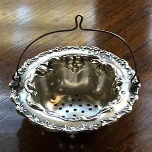 Watrous (International) Spout Basket Sterling Silver Tea Strainer No. 17